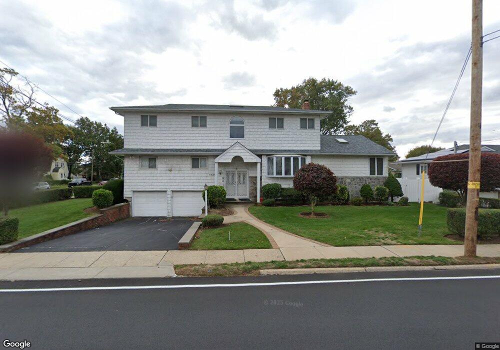 1131 Tulip Ave, Franklin Square, NY 11010 - photo 1