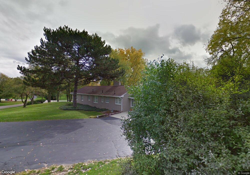 2195 Harvard Ct, West Bloomfield, MI 48323 - photo 1