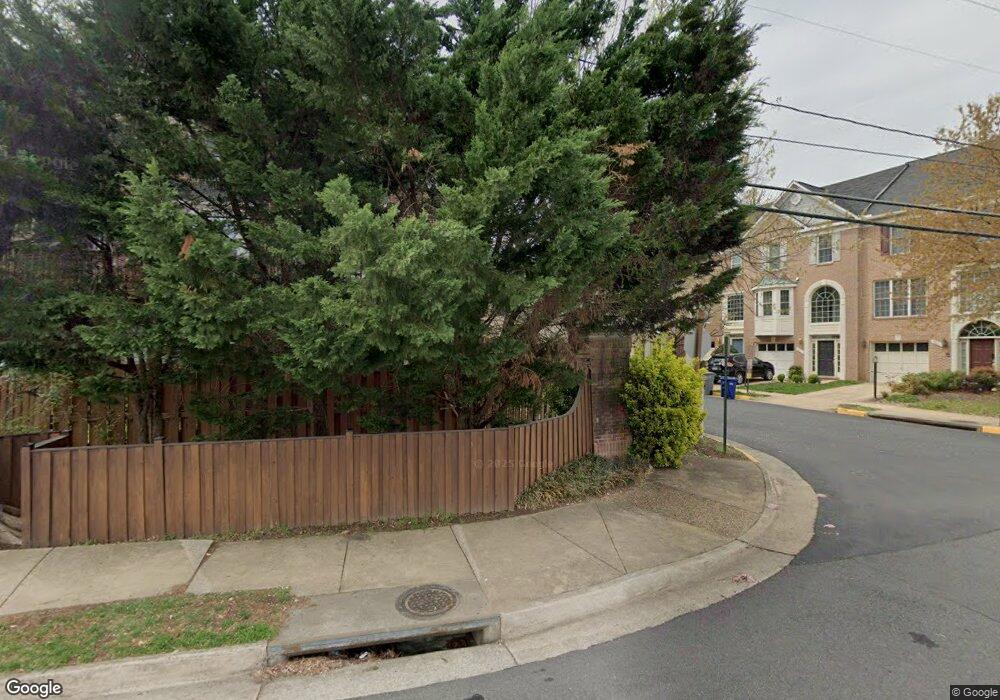 3414 Diehl Ct, Falls Church, VA 22041 - photo 1