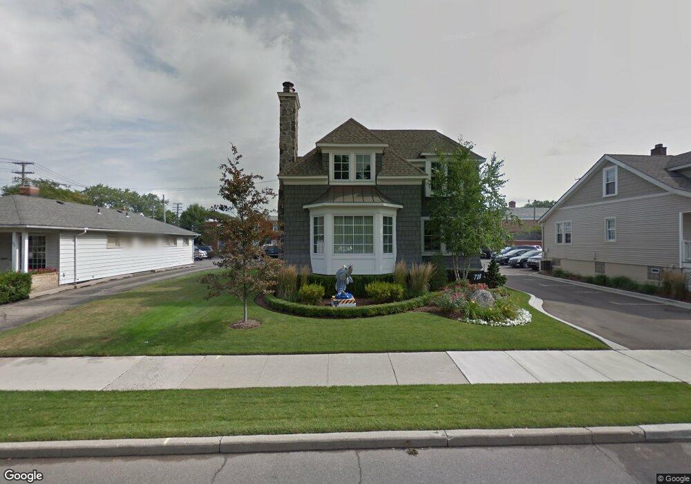 718 Notre Dame St, Grosse Pointe, MI 48230 - photo 1