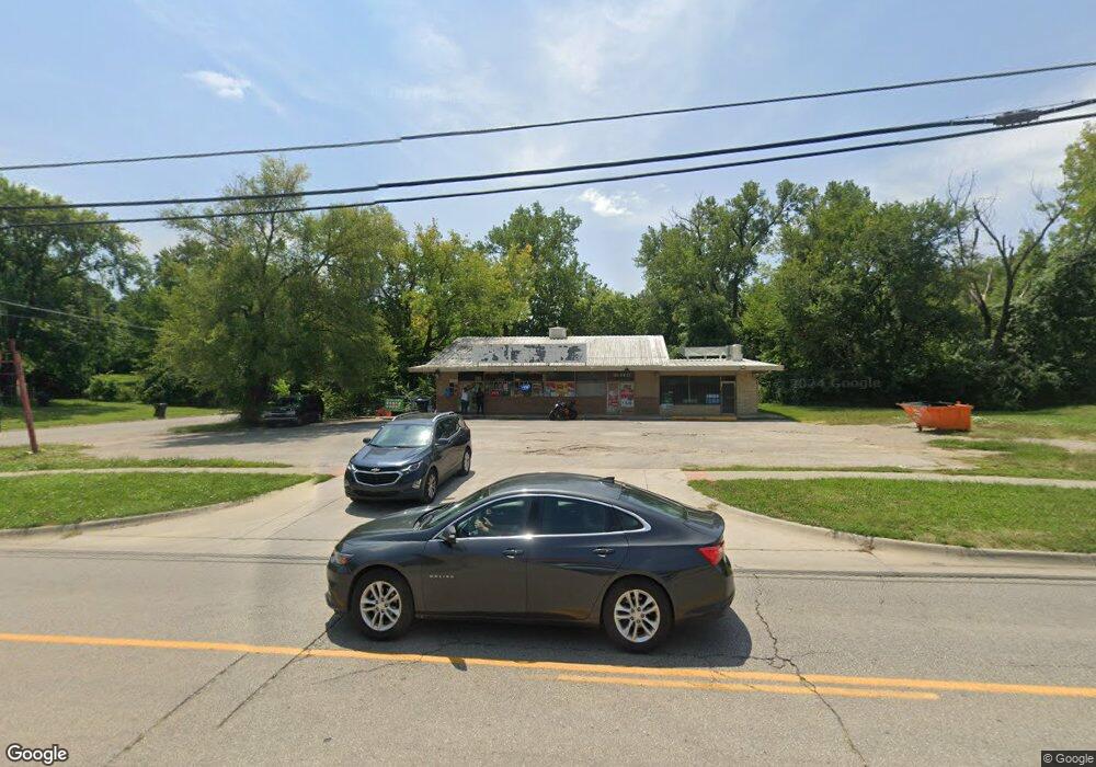 101 SW 37th St, Topeka, KS 66611 - photo 1