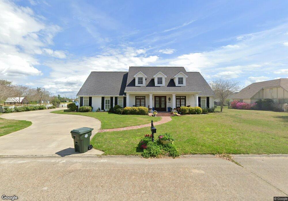 2001 Charvais Dr, Lake Charles, LA 70601 - photo 1