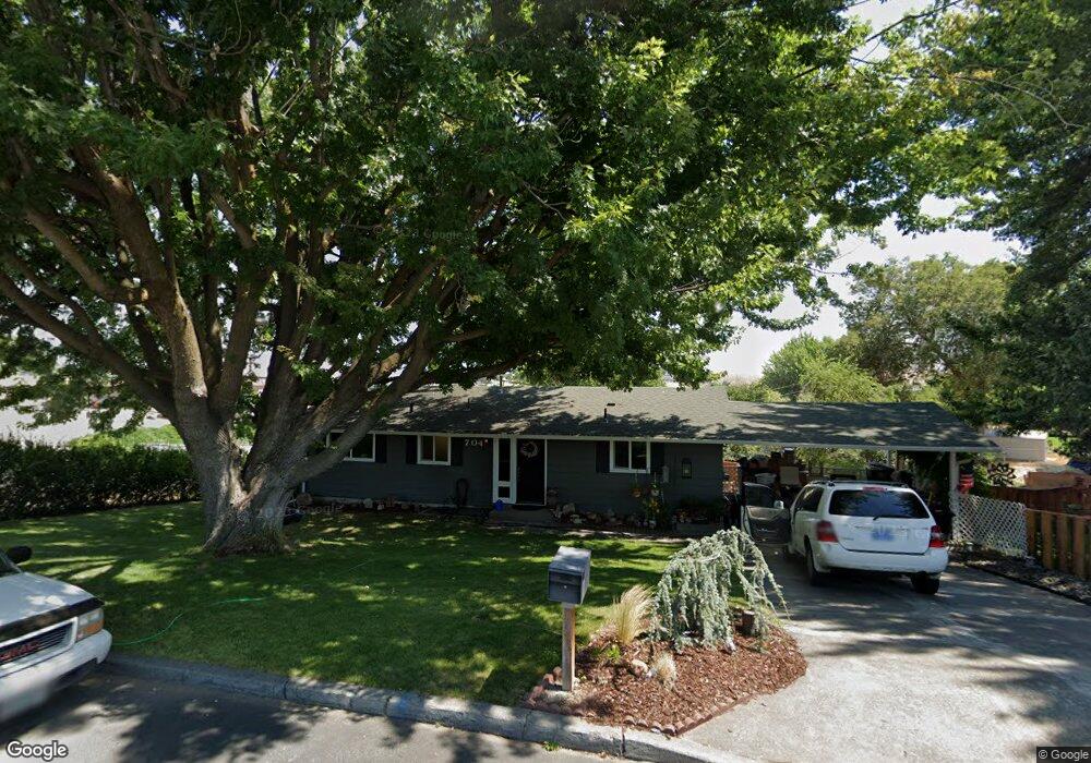 704 SW 28th St, Pendleton, OR 97801 - photo 1