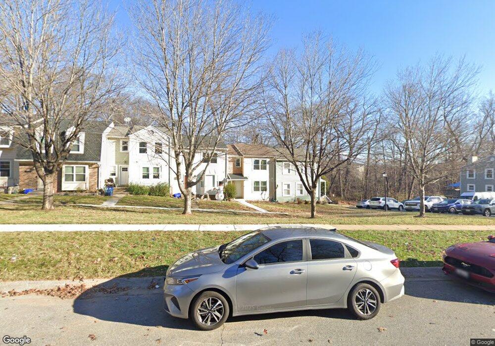 11853 Summer Oak Dr, Germantown, MD 20874 - photo 1