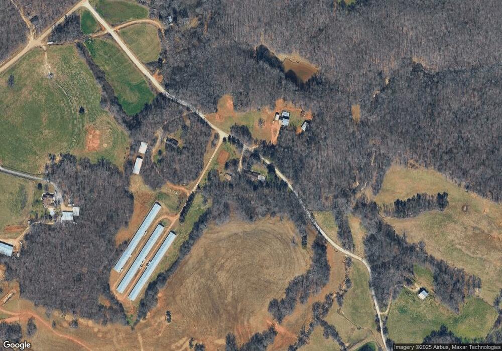 571 Granite Rd, Maysville, GA 30558 - photo 1