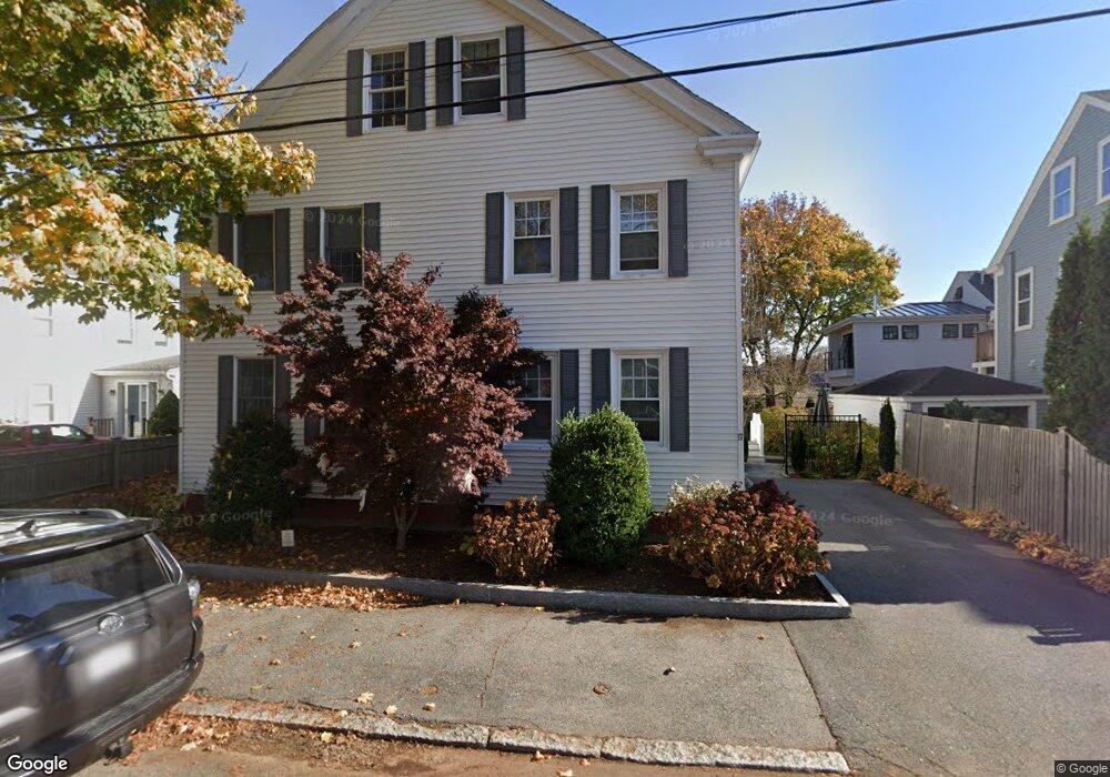 15 Charles St, Newburyport, MA 01950 - photo 1