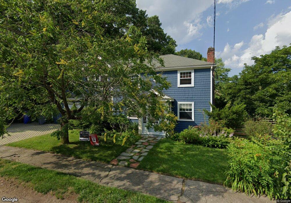 102 Cliff Rd, Milton, MA 02186 - photo 1