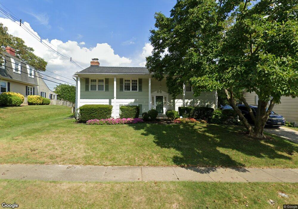 8211 Carrbridge Cir, Towson, MD 21204 - photo 1