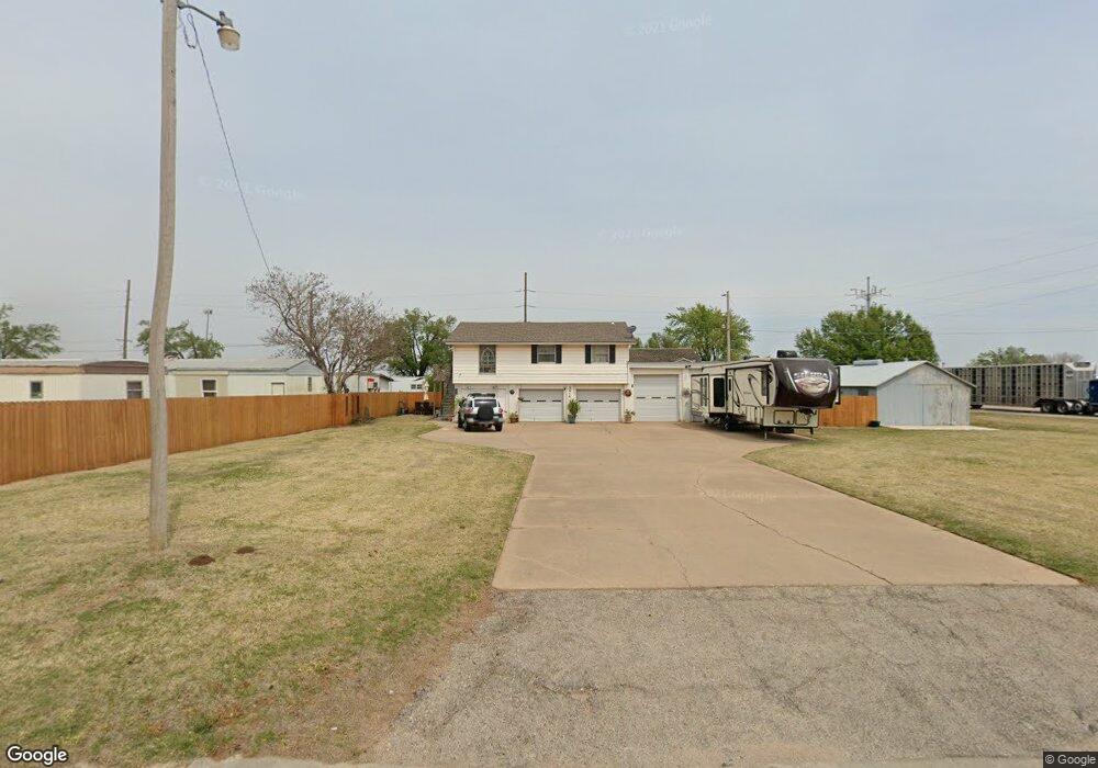 2914 E Eucalyptus Ave, Enid, OK 73701 - photo 1