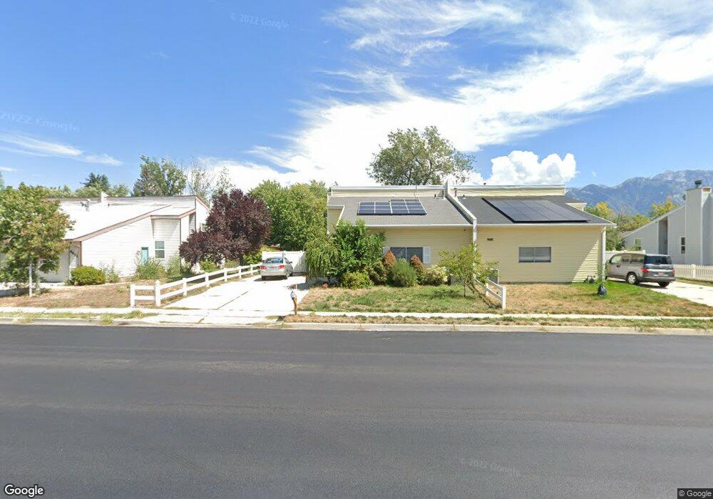 8621 S Green Way, Sandy, UT 84094 - photo 1