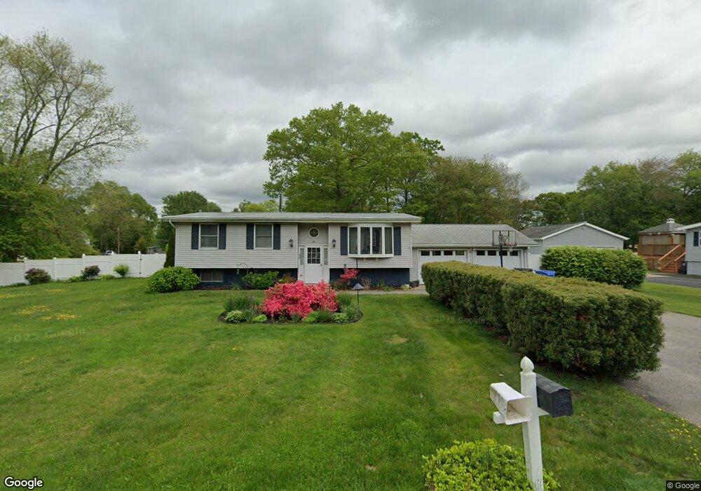 18 Meeting House Ln, Ledyard, CT 06339 - photo 1