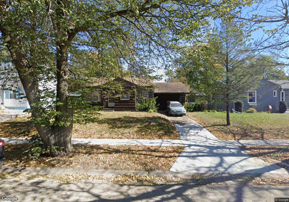 3905 49th St, Des Moines, IA 50310 - photo 1