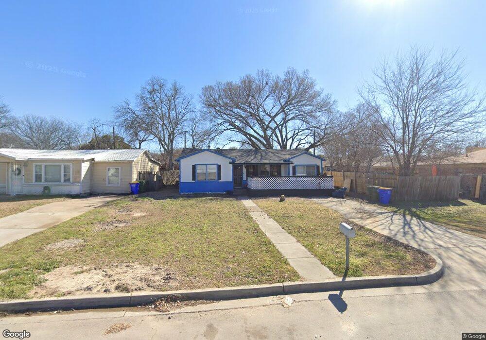 8537 Pemberton Ct, Fort Worth, TX 76108 - photo 1