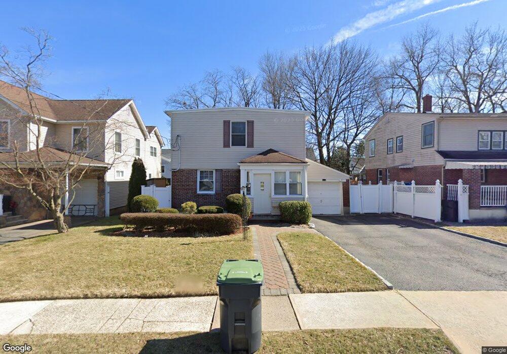 95 Sussex Rd, Bergenfield, NJ 07621 - photo 1
