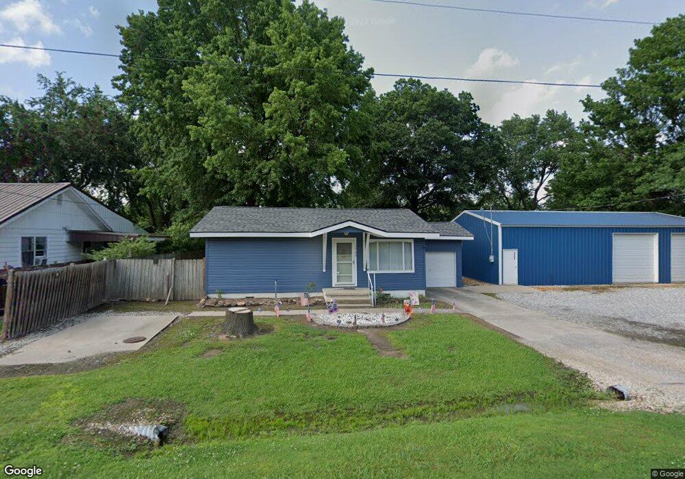 718 W Bryan St, Westville, OK 74965 - photo 1