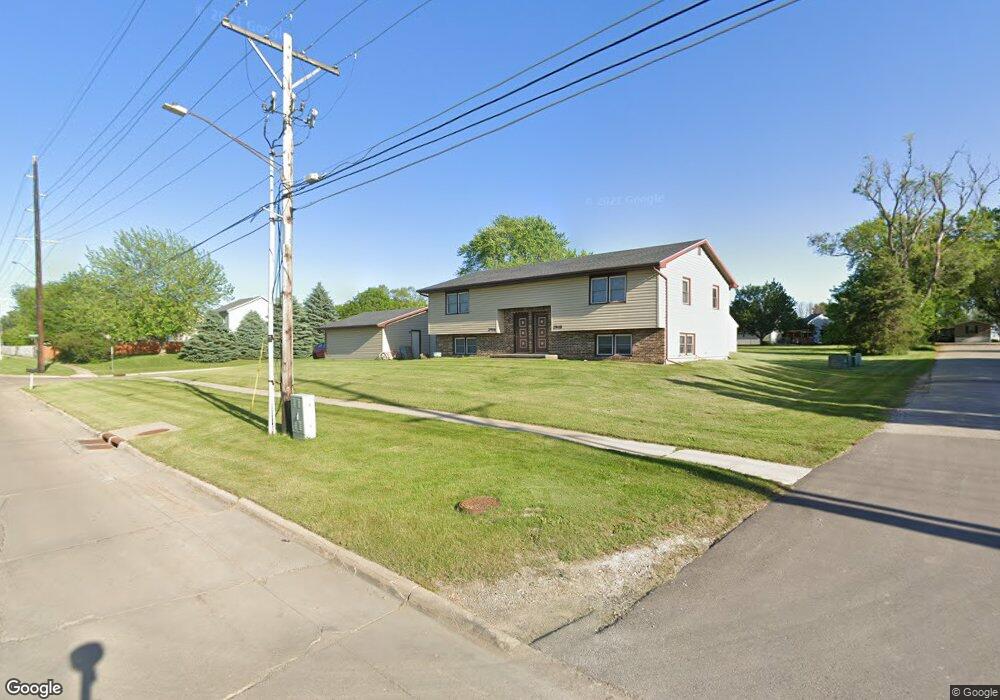 2906 W 4th St unit 2908, Cedar Falls, IA 50613 - photo 1