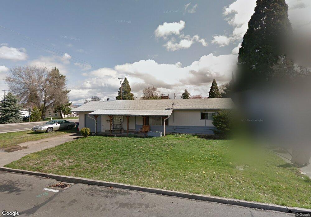 705 S 4th St, Central Point, OR 97502 - photo 1