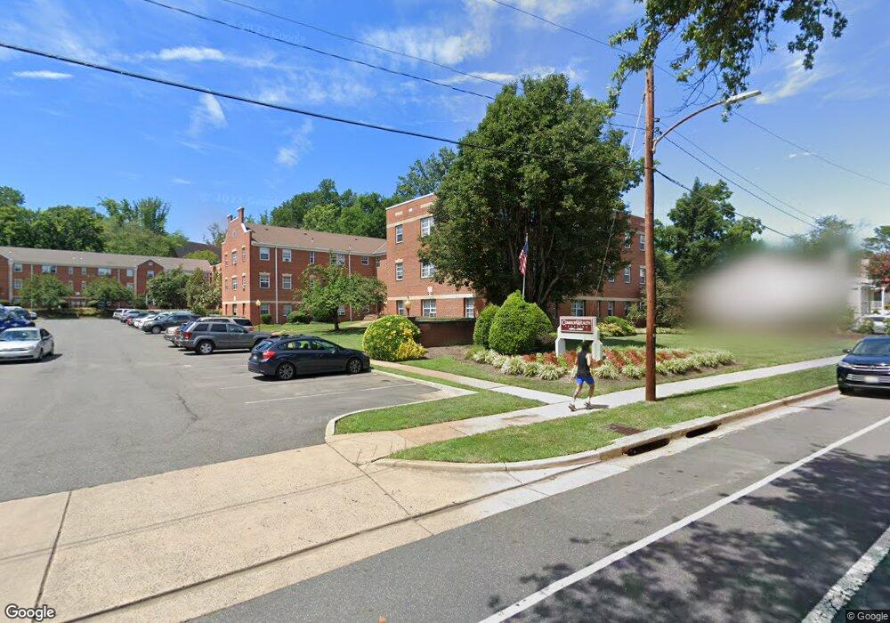 1710 Commonwealth Ave, Alexandria, VA 22301 - photo 1