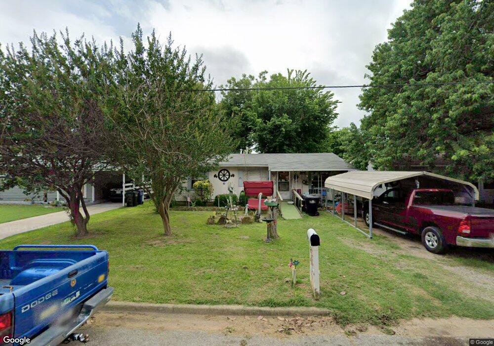 1034 W Florence St, Denison, TX 75020 - photo 1