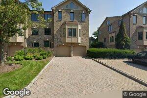 15 Sherbrooke Ct, Upper Saddle River, NJ 07458