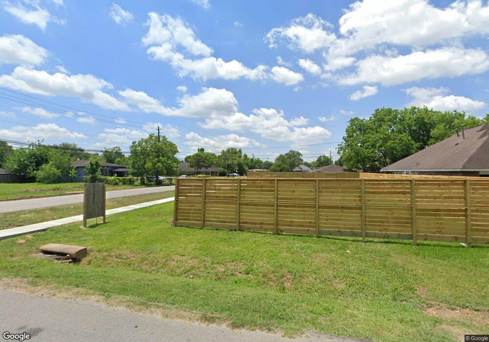 3462 Mount Pleasant St unit B, Houston, TX 77021 - photo 1