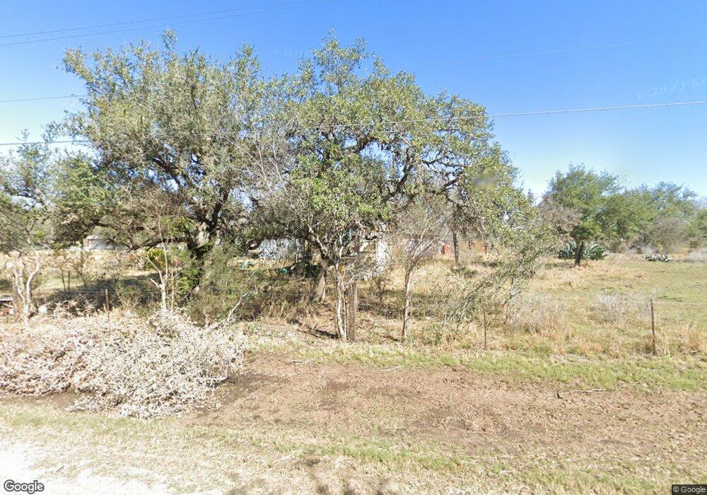 2826 Orange Ln, Beeville, TX 78102 - photo 1