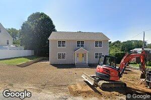 2 Livingston Ave, Valhalla, NY 10595