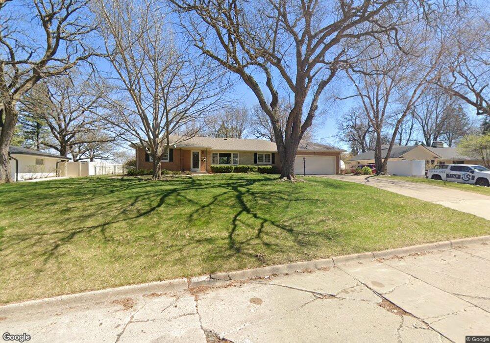 3217 Wauwatosa Dr, Des Moines, IA 50321 - photo 1