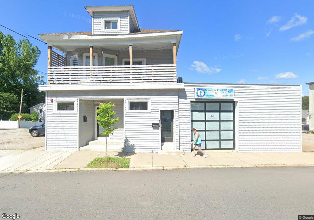 828 Charles St unit 3, Providence, RI 02904 - photo 1