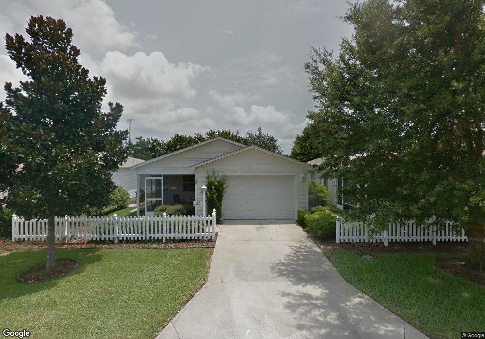 421 Canterbury Ct, The Villages, FL 32162 - photo 1