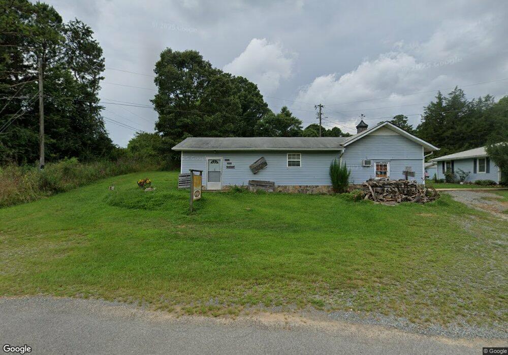 390 Parks Dr, Ellijay, GA 30536 - photo 1