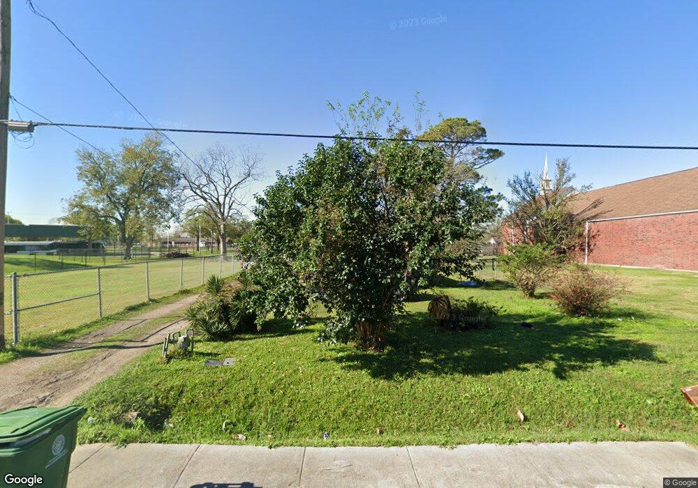 6011 Los Angeles St, Houston, TX 77026 - photo 1