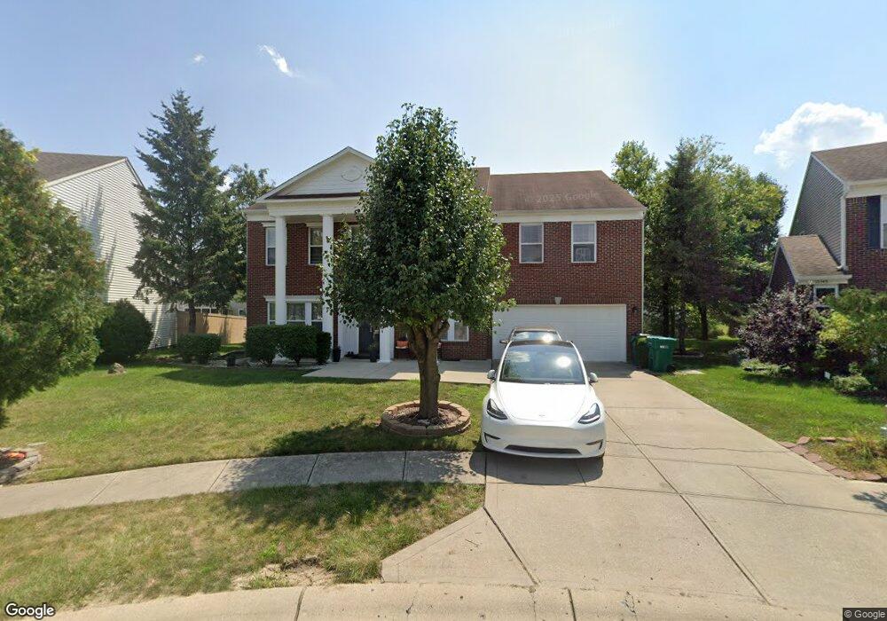 10349 Waveland Cir, Fishers, IN 46038 - photo 1