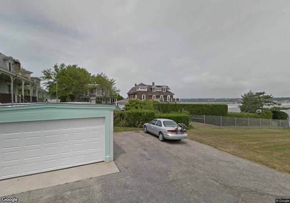 12 Cliff Terrace, Newport, RI 02840 - photo 1