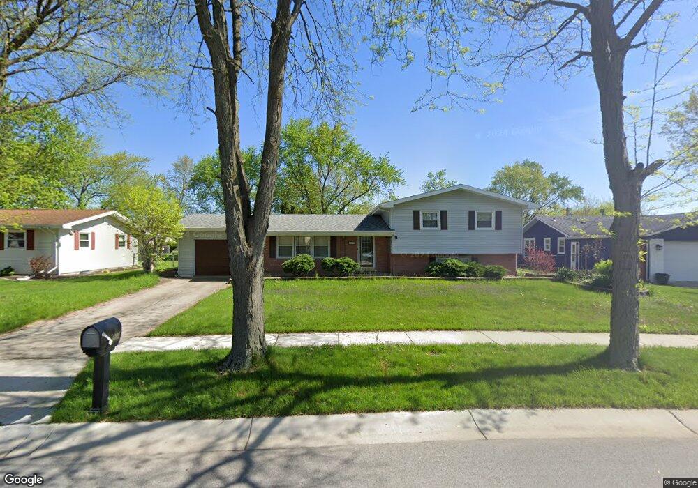 304 Las Olas Dr, Crown Point, IN 46307 - photo 1