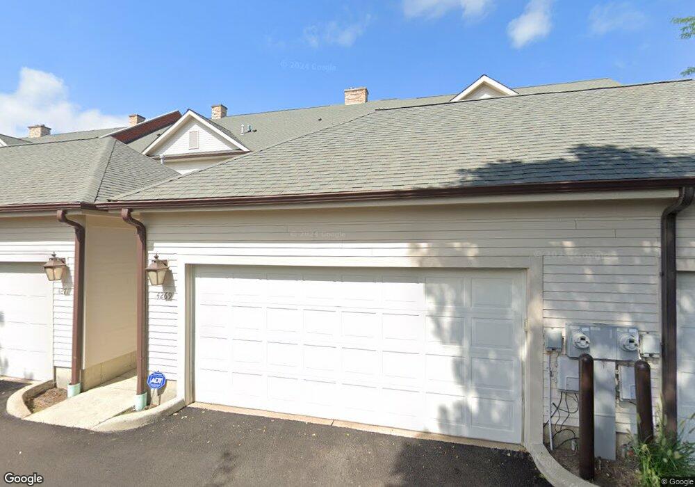 4271 Linden Tree Ln unit 3, Glenview, IL 60026 - photo 1