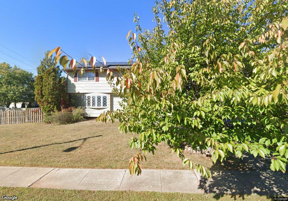 101 Laurel Ln, South Plainfield, NJ 07080 - photo 1