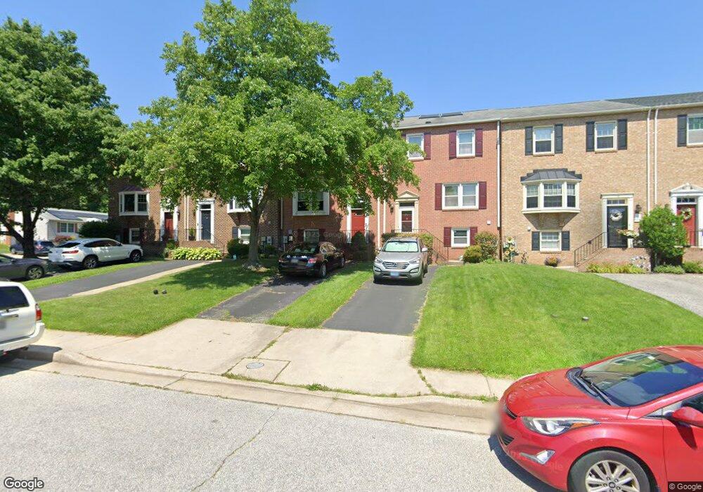 14 Carriage Walk Ct, Parkville, MD 21234 - photo 1