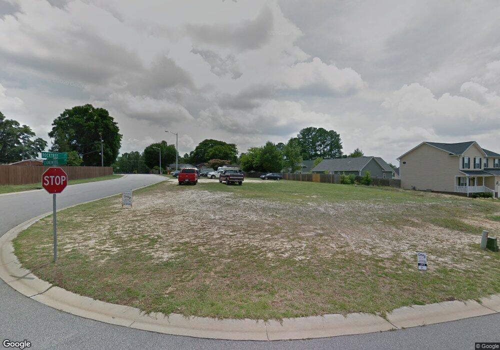 1501 Stonewood Dr, Fayetteville, NC 28306 - photo 1