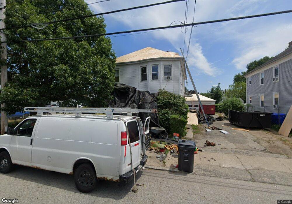 897 York Ave, Pawtucket, RI 02861 - photo 1