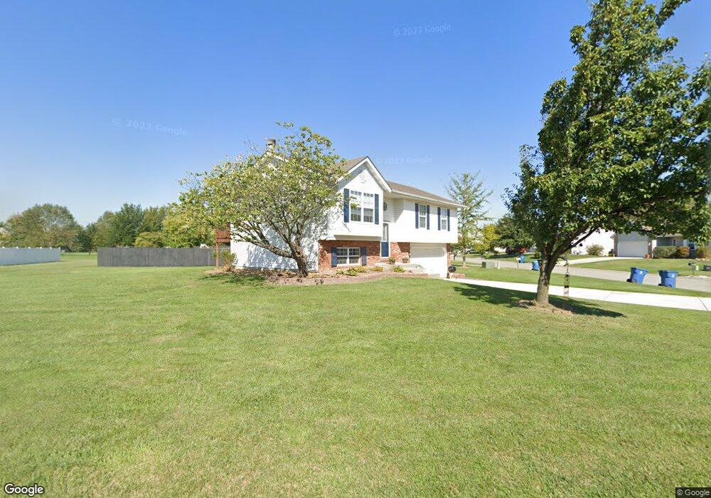 712 Copper Line Rd, Maryville, IL 62062 - photo 1