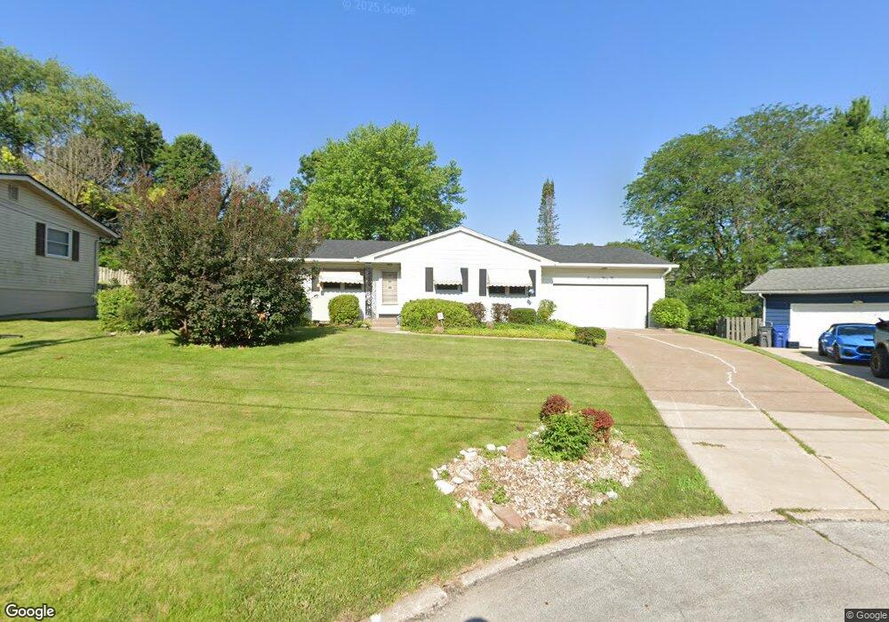 1732 Monterey Ct, Bettendorf, IA 52722 - photo 1