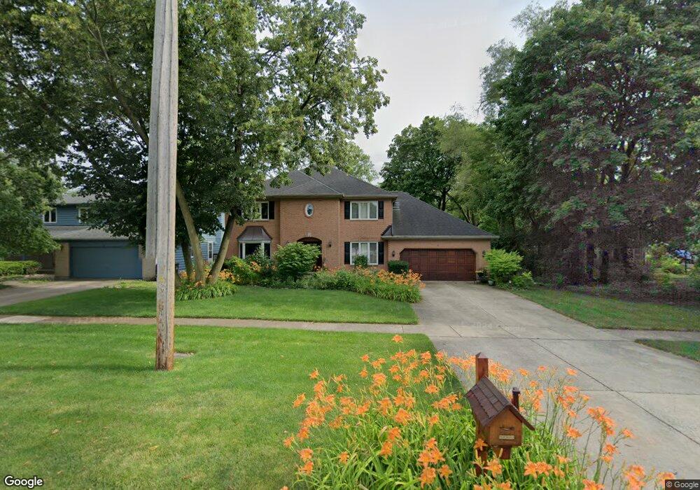 4 W Bauer Rd, Naperville, IL 60563 - photo 1