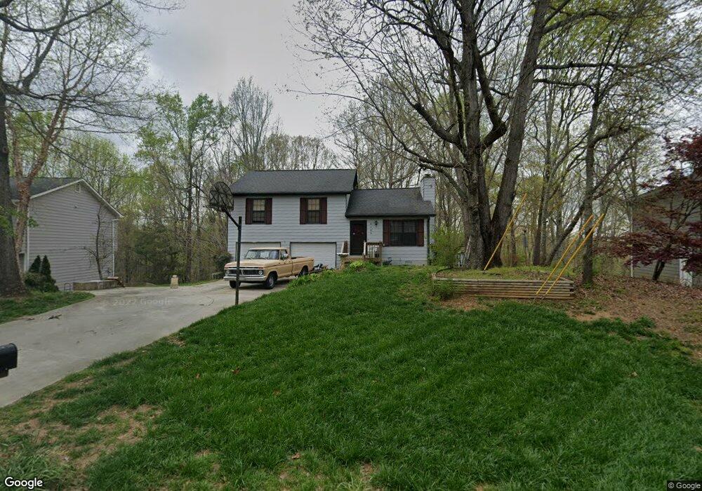 4165 Warren Rd, Flowery Branch, GA 30542 - photo 1