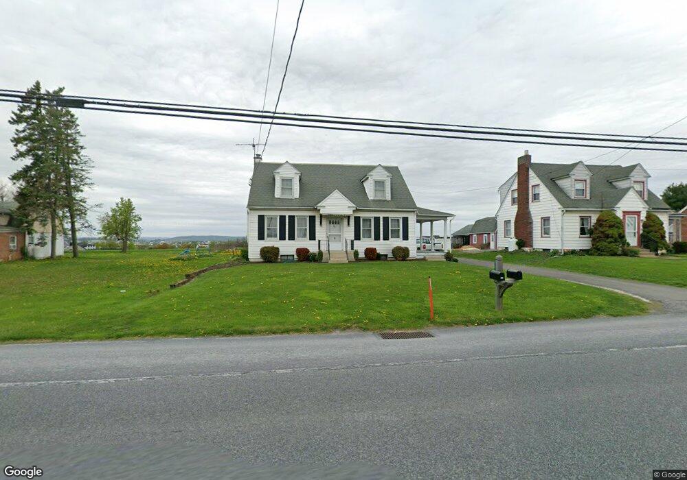 941 W Main St, New Holland, PA 17557 - photo 1