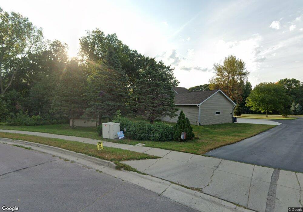 1759 Oakwood Ave, New Ulm, MN 56073 - photo 1