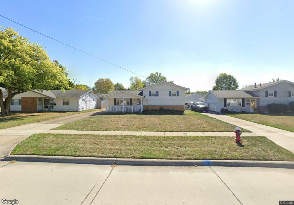 2122 E 39th St, Lorain, OH 44055 - photo 1