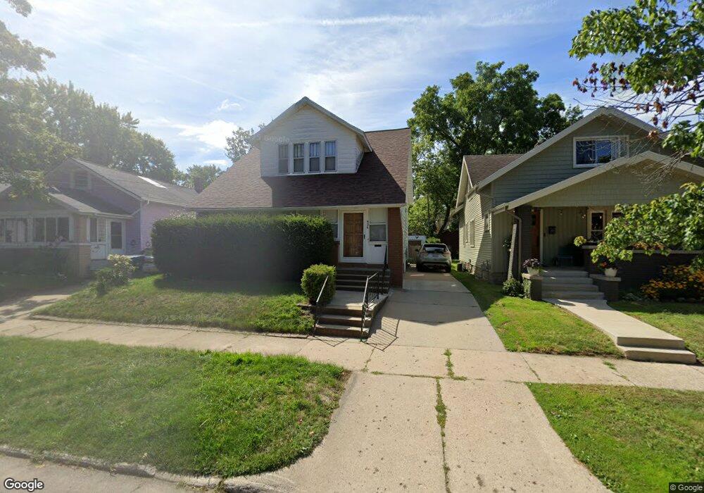 426 Knapp St NE, Grand Rapids, MI 49505 - photo 1