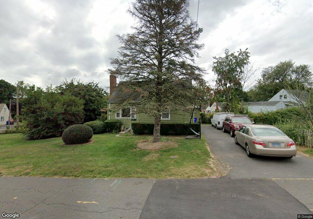 27 Cassilis Rd, West Hartford, CT 06107 - photo 1