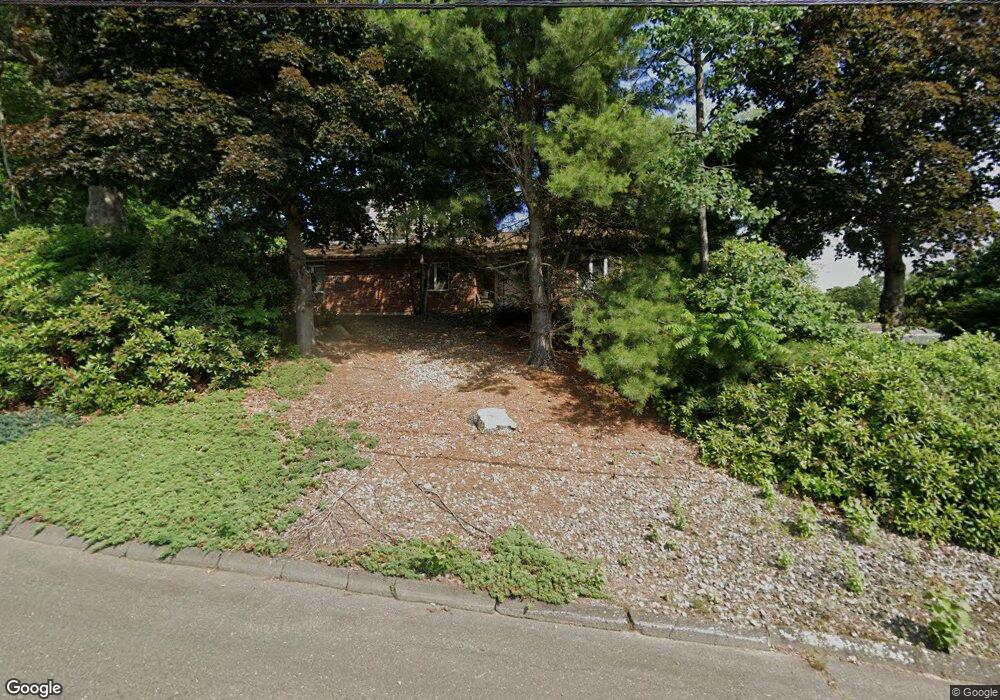 14 Laurel Ln, Ludlow, MA 01056 - photo 1